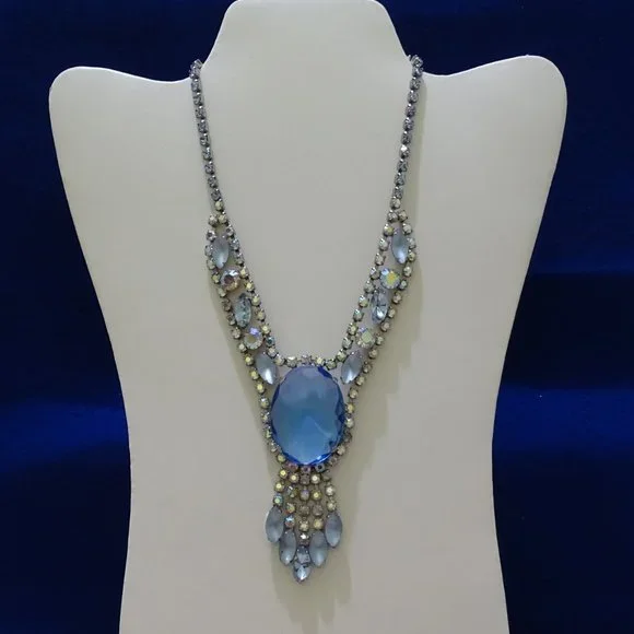 LARGE BLUE MADALION NECKLACE - Picture 2 of 5